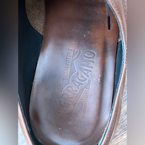 Ferragamo Leather Oxfords - Picture 6 of 9